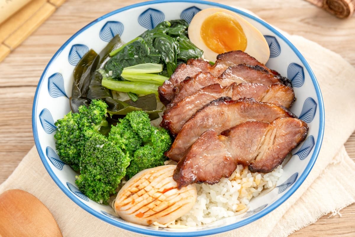 對名字免費喝飲料!6月全台10大美食優惠:壽星九孔鮑魚吃到飽、幾歲送幾隻雞翅 對名字免費喝飲料!6月全台10大美食優惠:壽星九孔鮑魚吃到飽、幾歲送幾隻雞翅