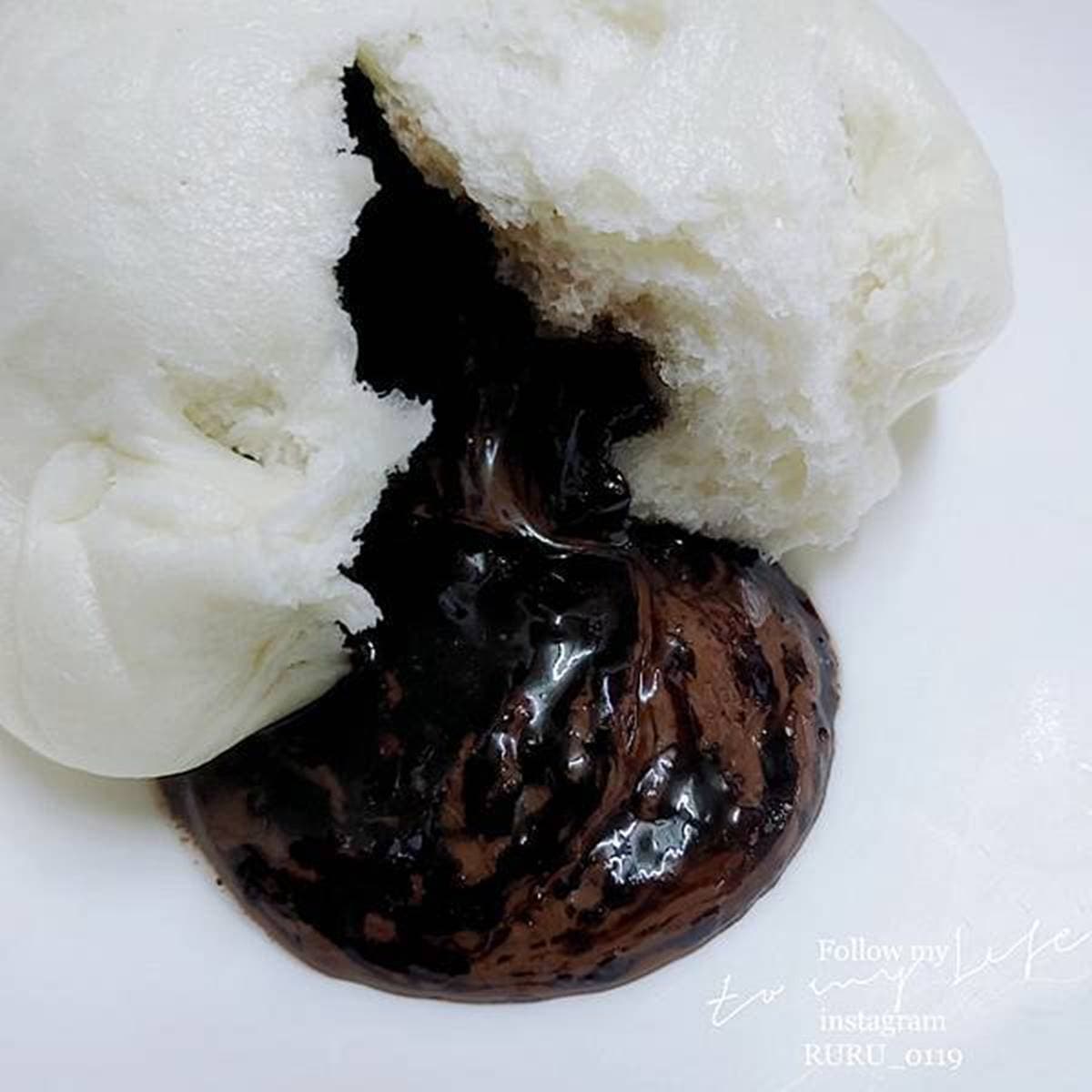 懶人早餐首選!每日現做「老麵包子」Q彈有嚼勁,邪惡爆漿巧克力包只要25元 懶人早餐首選!每日現做「老麵包子」Q彈有嚼勁,邪惡爆漿巧克力包只要25元