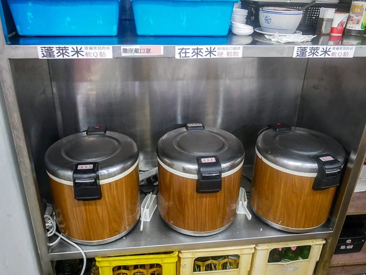 知名作家都說讚!60年眷村菜必嗑超下飯「回鍋肉」,2種台灣米內用無限吃 知名作家都說讚!60年眷村菜必嗑超下飯「回鍋肉」,2種台灣米內用無限吃