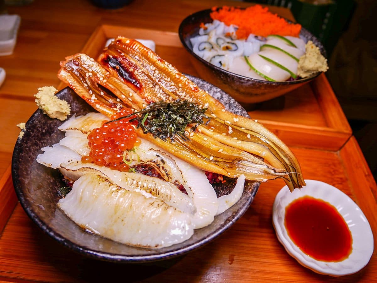 「有青」才敢大聲!台北最強6家海鮮丼:3種部位日本黑鮪、2公分厚生魚片 「有青」才敢大聲!台北最強6家海鮮丼:3種部位日本黑鮪、2公分厚生魚片