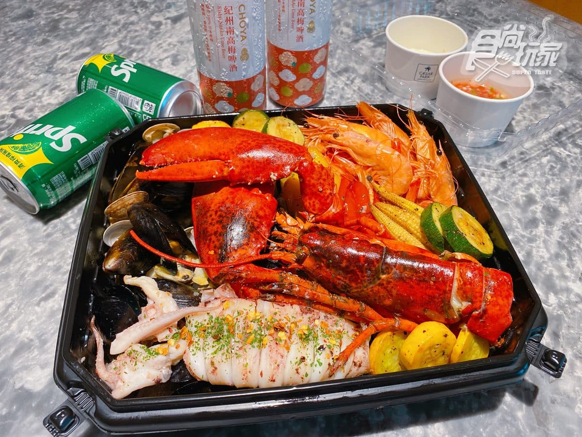 手抓海鮮也能帶回家!180元爽嗑飯店好料,必吃龍蝦披薩、爆量蚵仔義大利麵 手抓海鮮也能帶回家!180元爽嗑飯店好料,必吃龍蝦披薩、爆量蚵仔義大利麵