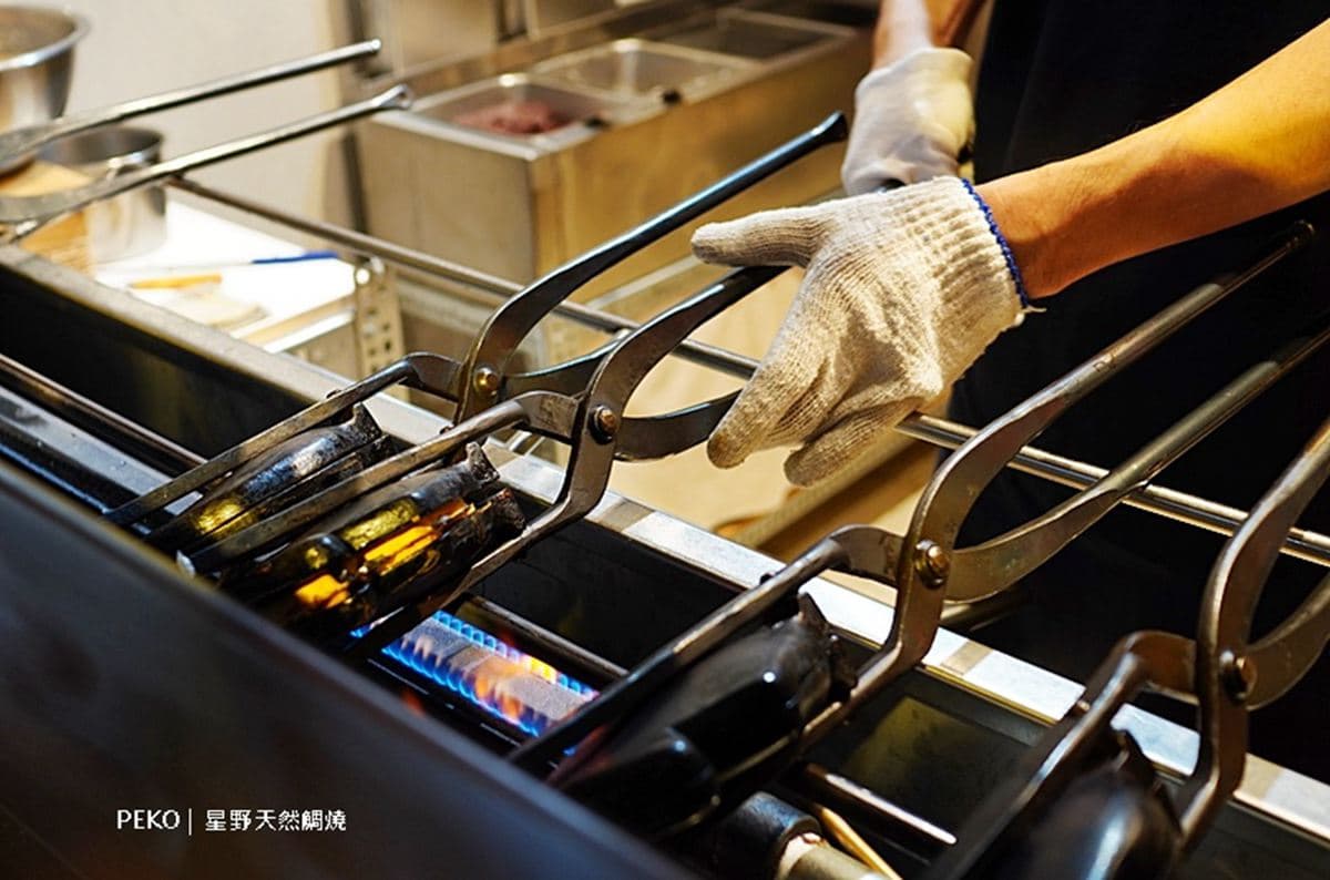 1次只能烤1支!道地日式鯛魚燒薄皮超酥脆,先搶爆餡「雙重芋泥」 1次只能烤1支!道地日式鯛魚燒薄皮超酥脆,先搶爆餡「雙重芋泥」