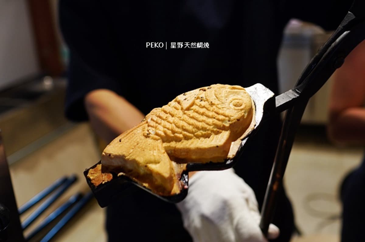 1次只能烤1支!道地日式鯛魚燒薄皮超酥脆,先搶爆餡「雙重芋泥」 1次只能烤1支!道地日式鯛魚燒薄皮超酥脆,先搶爆餡「雙重芋泥」