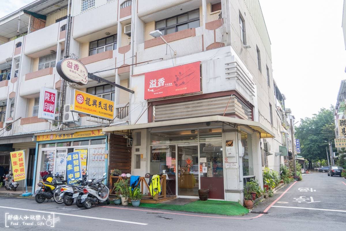 不只福義軒!嘉義限量「手工蛋捲」在地人打電話搶爆,牛軋糖夾心吃過回不去 不只福義軒!嘉義限量「手工蛋捲」在地人打電話搶爆,牛軋糖夾心吃過回不去