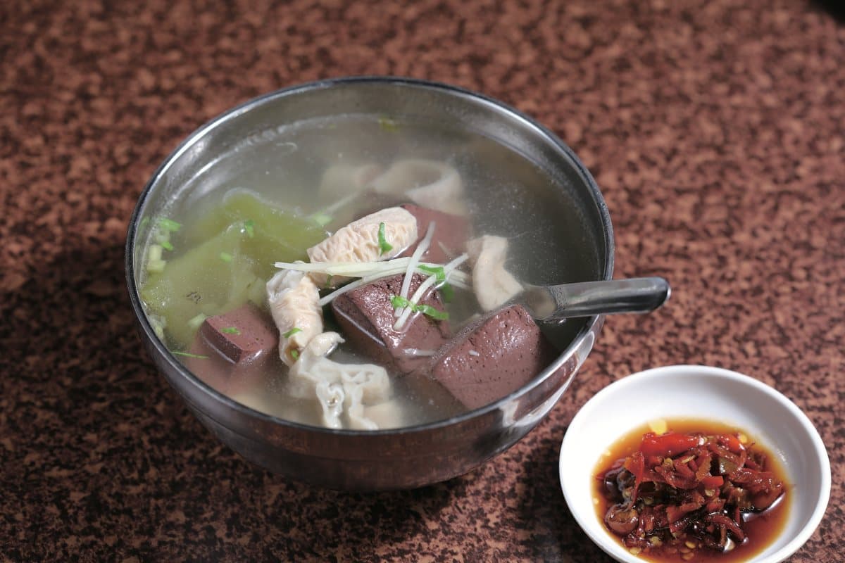 台中老饕最愛!5家人氣銅板價「台式早午餐」:膠質爆量豬皮飯、15元肉粥 台中老饕最愛!5家人氣銅板價「台式早午餐」:膠質爆量豬皮飯、15元肉粥