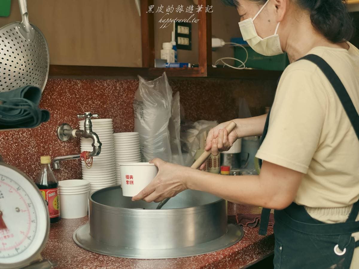 網推「台南最難搶米糕」!古早味小店想吃請趁早,噴香麻油+豬軟骨肉太邪惡 網推「台南最難搶米糕」!古早味小店想吃請趁早,噴香麻油+豬軟骨肉太邪惡