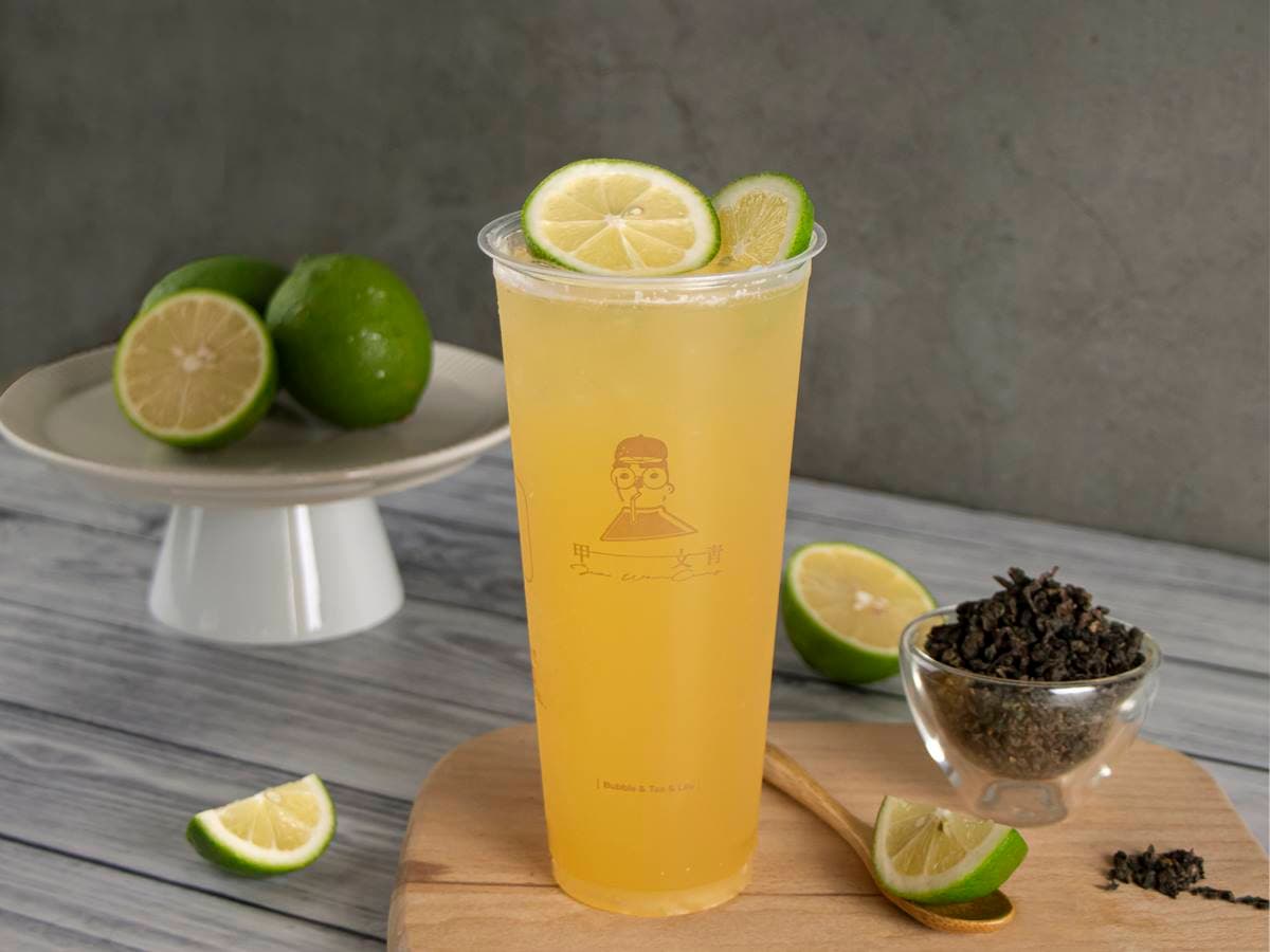 出示學士照「手搖飲買一送一」!日賣千杯檸檬飲秒消暑,連7天全台門市可喝 出示學士照「手搖飲買一送一」!日賣千杯檸檬飲秒消暑,連7天全台門市可喝