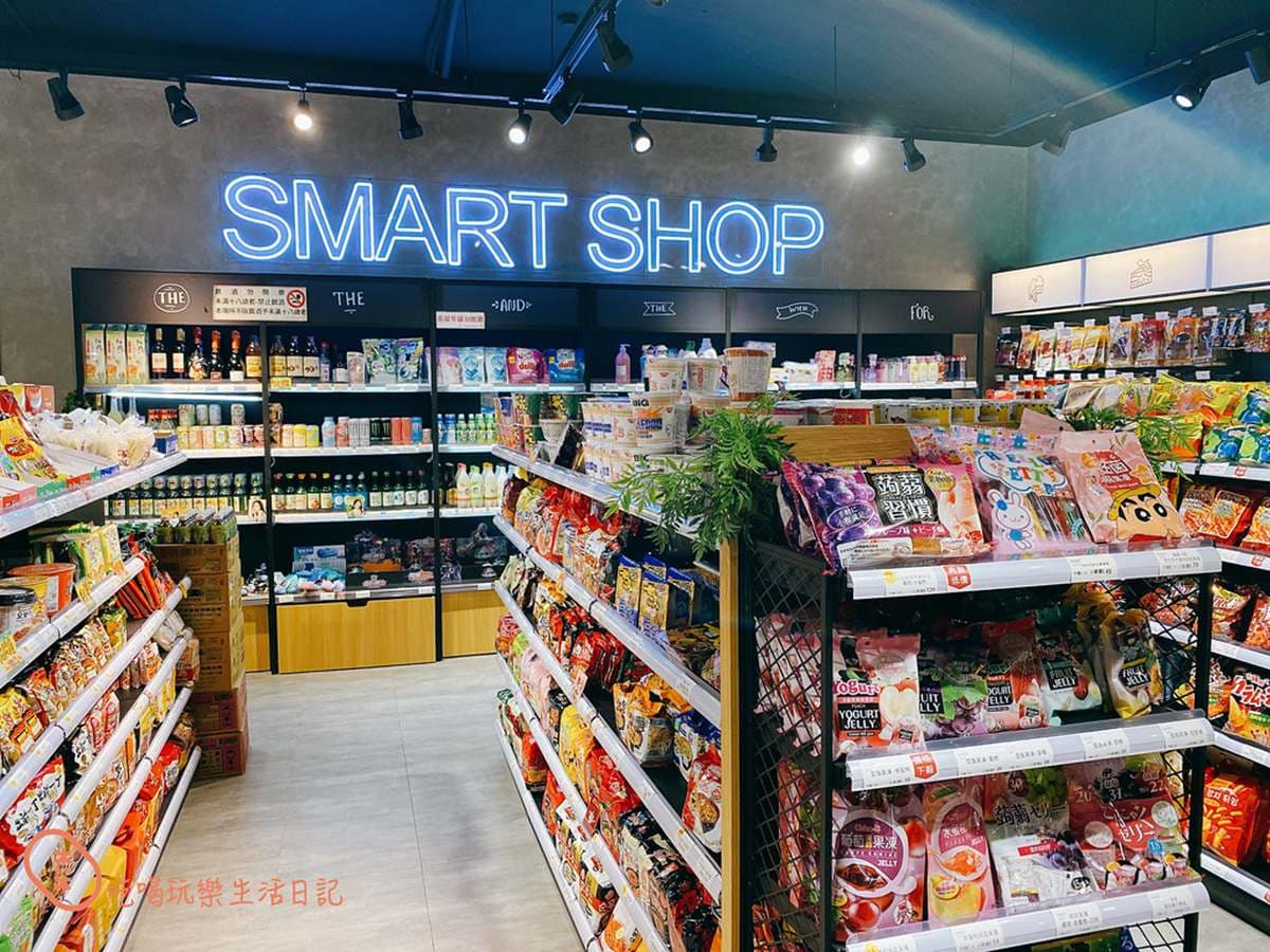 追劇補貨必衝Outlet!日韓零食甜甜價超好逛,先搶熱銷2億泡麵、巨大零食包 追劇補貨必衝Outlet!日韓零食甜甜價超好逛,先搶熱銷2億泡麵、巨大零食包
