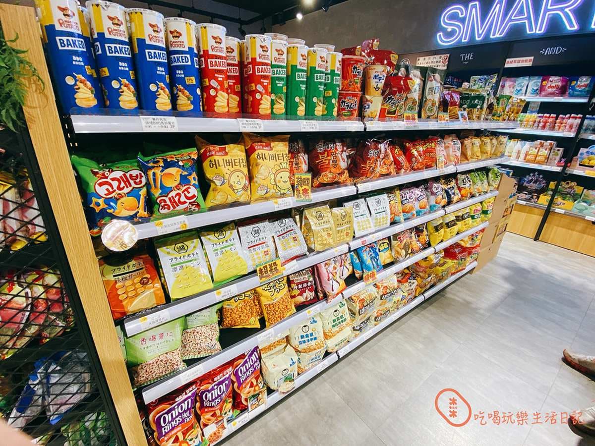 追劇補貨必衝Outlet!日韓零食甜甜價超好逛,先搶熱銷2億泡麵、巨大零食包 追劇補貨必衝Outlet!日韓零食甜甜價超好逛,先搶熱銷2億泡麵、巨大零食包