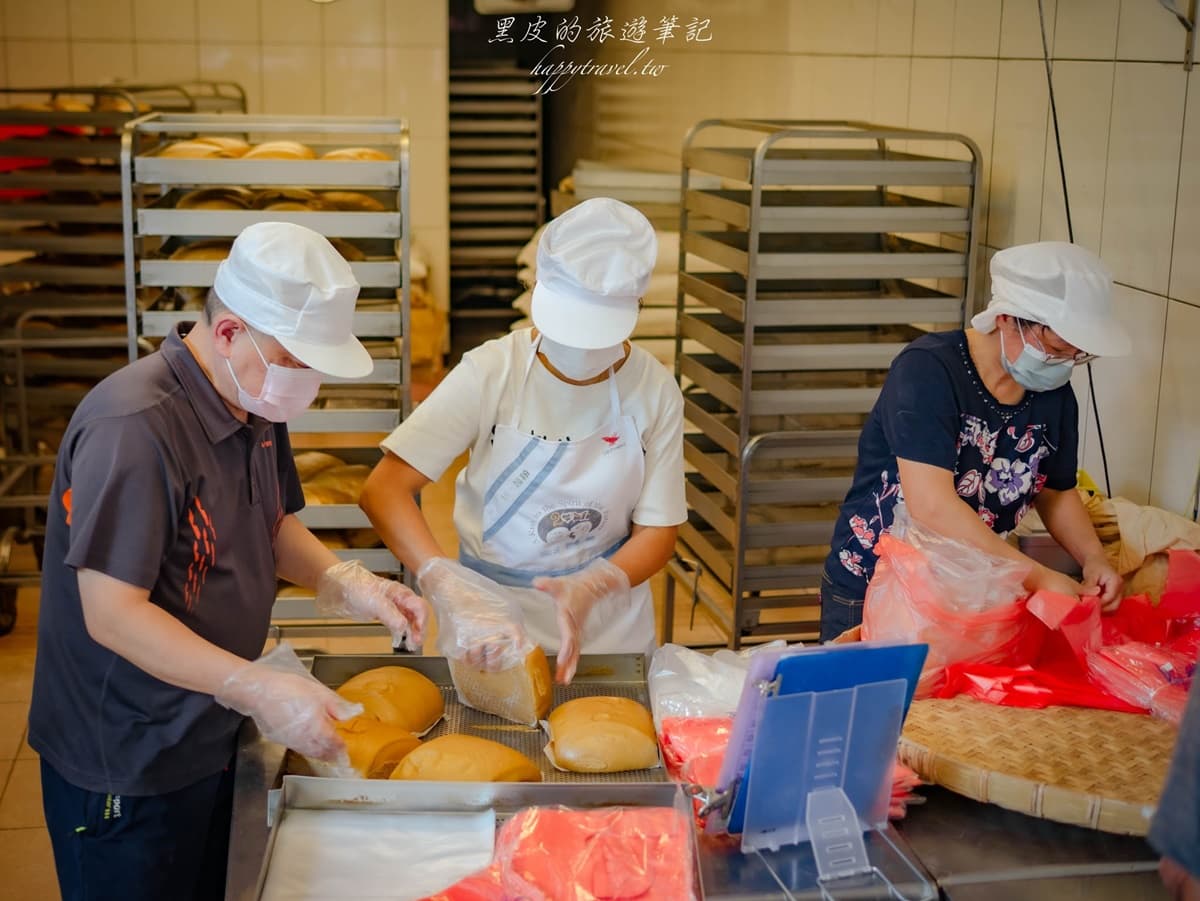在地人一次狂買90顆!比臉大「黑糖饅頭」狂賣1小時完售,想吃要提早卡位 在地人一次狂買90顆!比臉大「黑糖饅頭」狂賣1小時完售,想吃要提早卡位