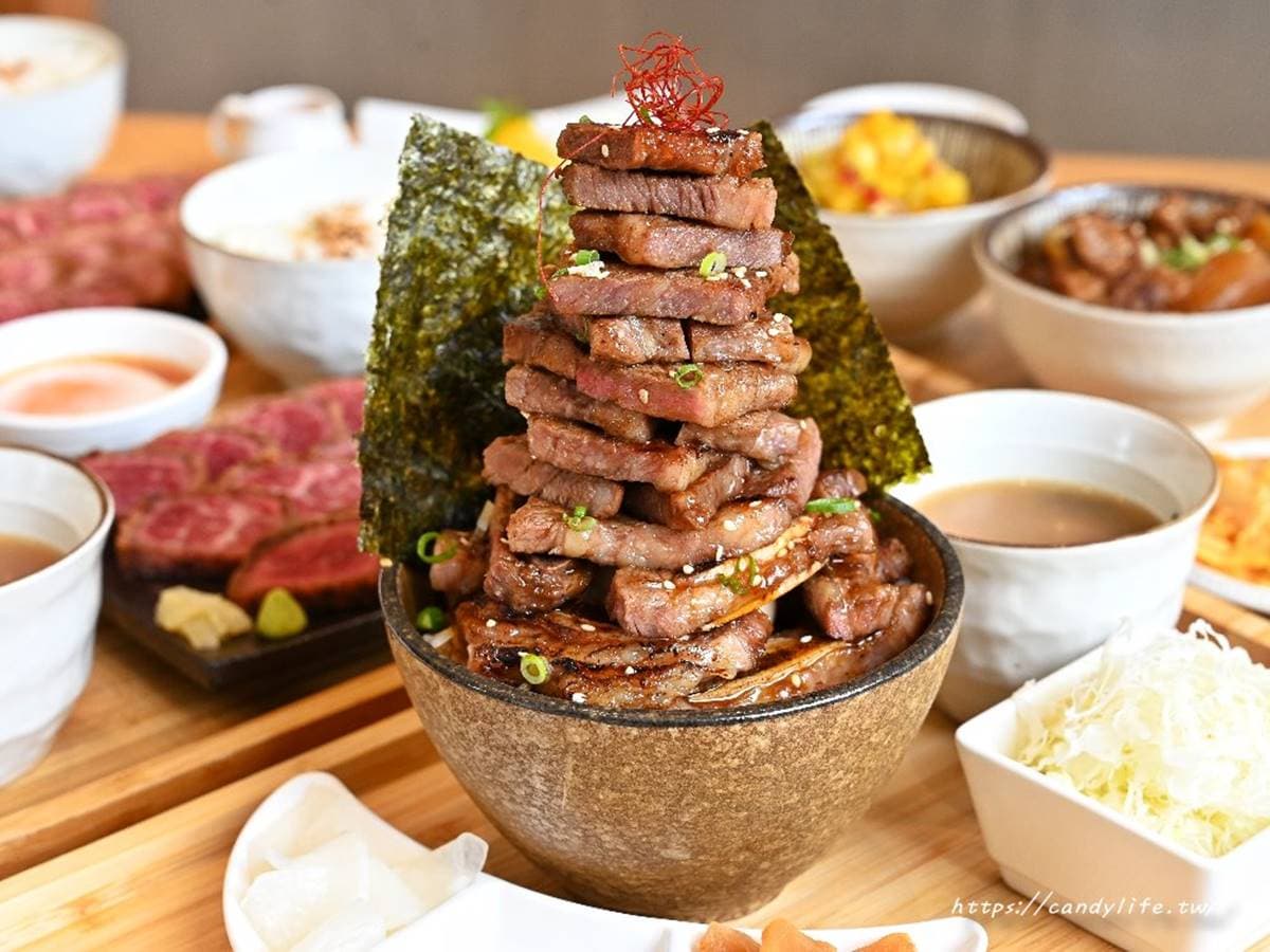 肉控、芒果控注意!「爆量牛小排丼」肉多到堆成山,再嘗夏季北海道芒果奶酪 肉控、芒果控注意!「爆量牛小排丼」肉多到堆成山,再嘗夏季北海道芒果奶酪