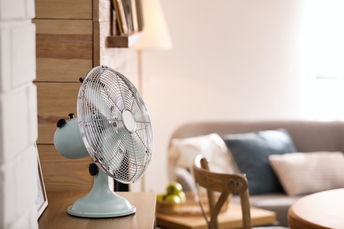 吹冷氣又怕電費貴爆?冷氣依賴者免驚,專家教4招「吹整晚照省電」 吹冷氣又怕電費貴爆?冷氣依賴者免驚,專家教4招「吹整晚照省電」