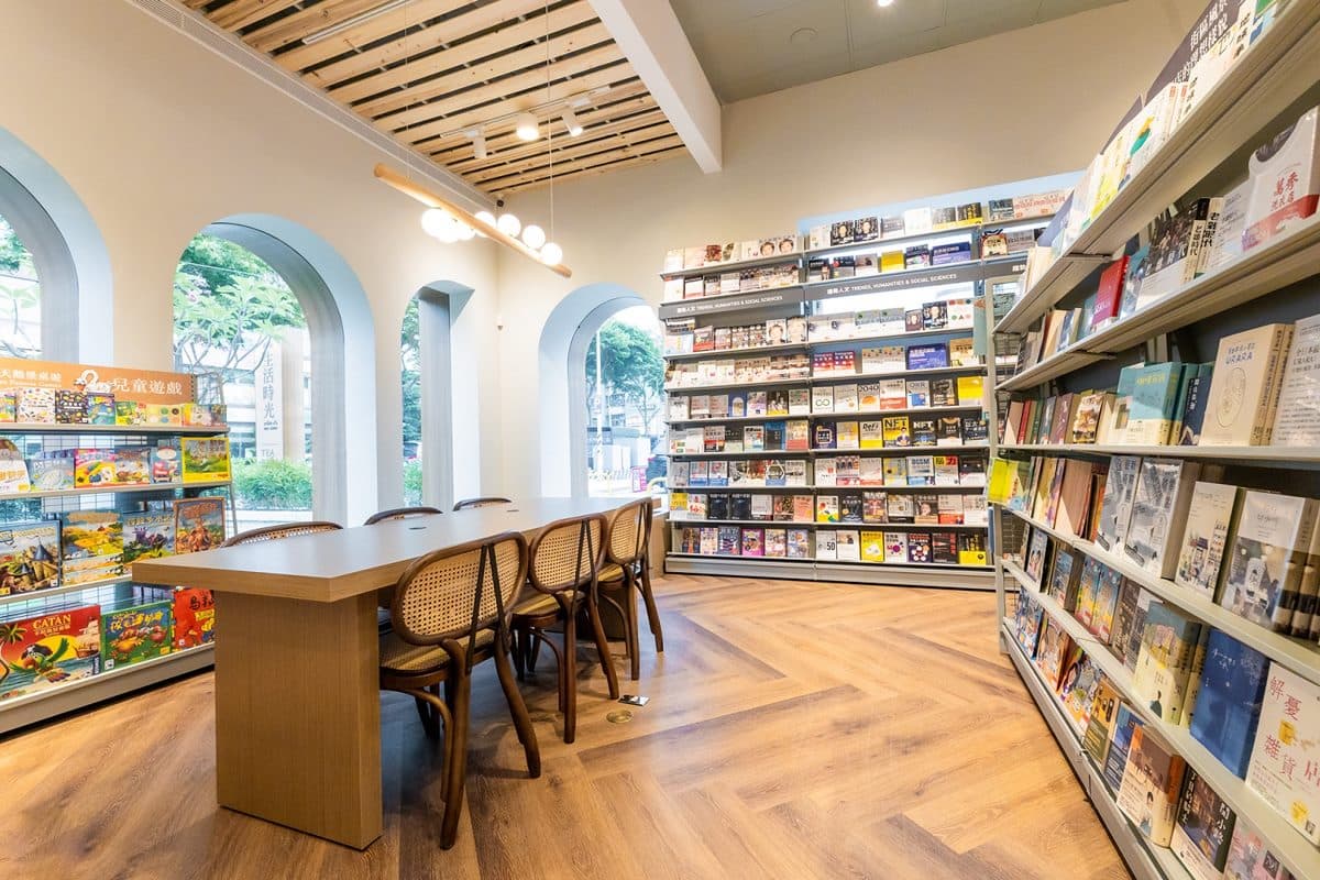 全台首間獨棟Villa誠品開逛!挑高白色拱門超好拍,還有早午餐、午晚餐可吃 全台首間獨棟Villa誠品開逛!挑高白色拱門超好拍,還有早午餐、午晚餐可吃