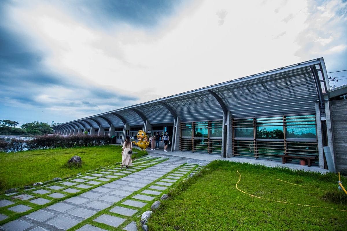 不只有梅花鹿、水豚!宜蘭5家特色親子農場:體驗餵鴨鴨、1日蔥農、荒野造景 不只有梅花鹿、水豚!宜蘭5家特色親子農場:體驗餵鴨鴨、1日蔥農、荒野造景