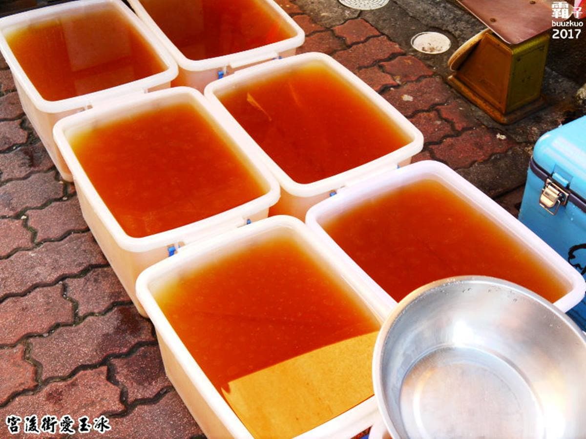 通通50年起跳!台南5款古早味冰品:百年剉冰、50元滿料芋泥冰、純手工愛玉 通通50年起跳!台南5款古早味冰品:百年剉冰、50元滿料芋泥冰、純手工愛玉