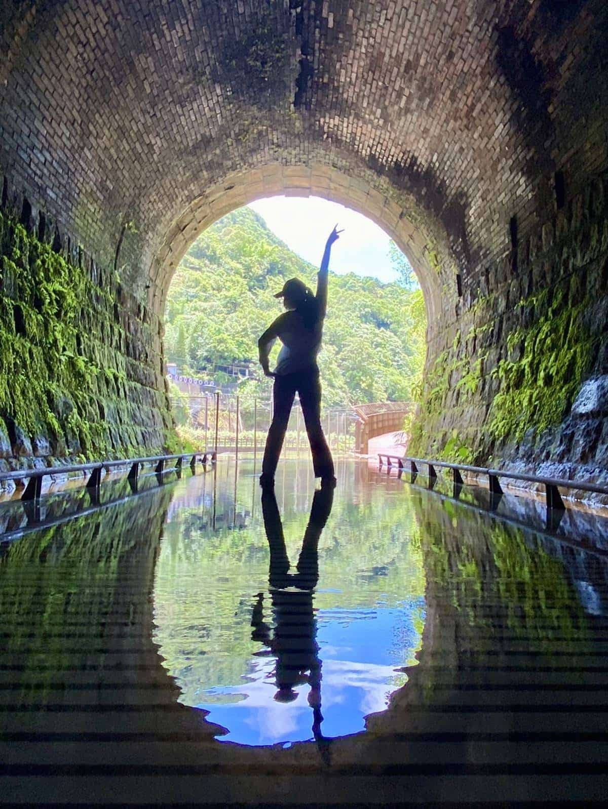 如《神隱少女》隧道!「三貂嶺自行車道」時隔37年重開放,打卡絕美鏡面水池 如《神隱少女》隧道!「三貂嶺自行車道」時隔37年重開放,打卡絕美鏡面水池