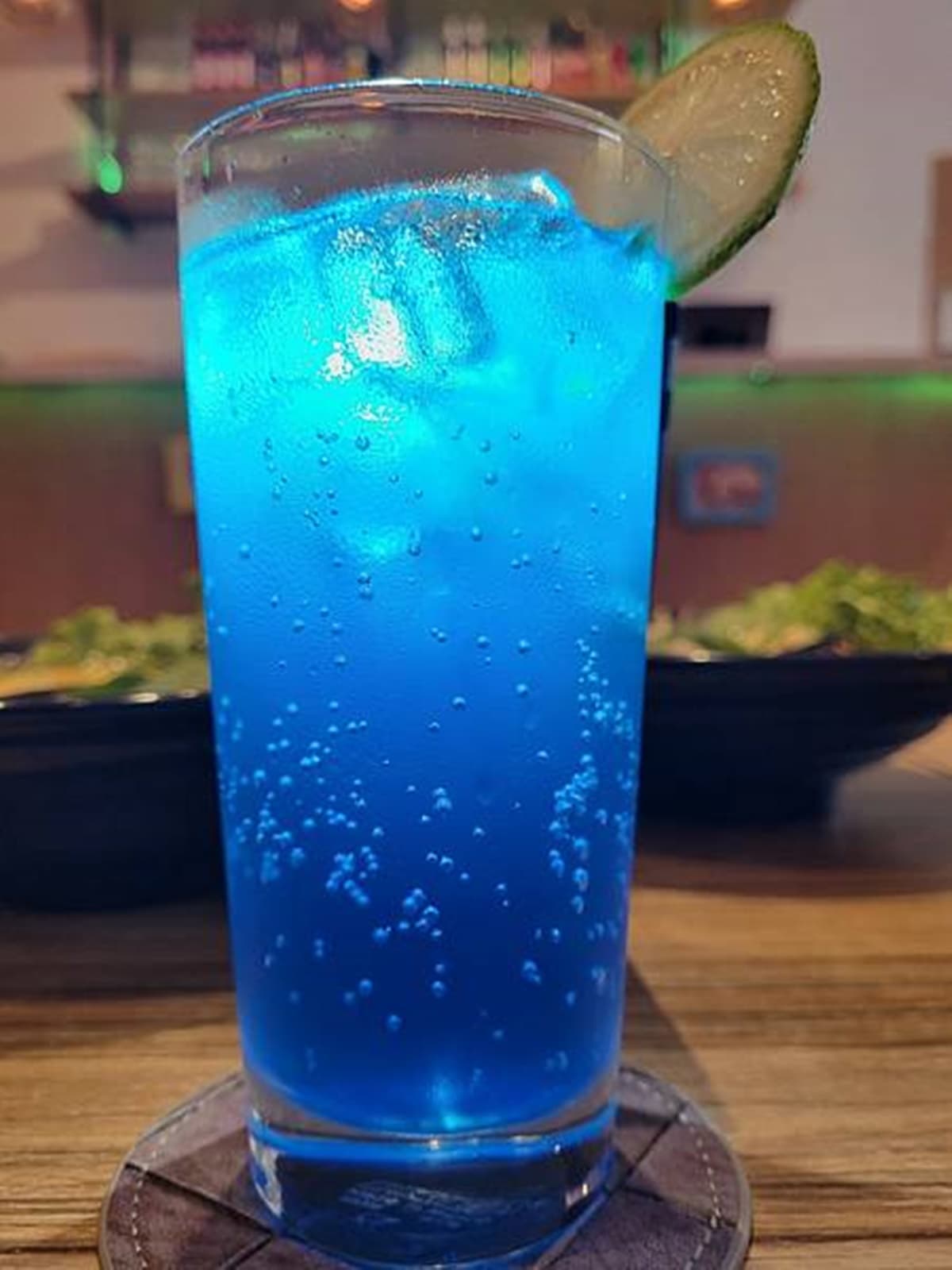打卡免費送吐司!「南洋鍋燒意麵」擺滿海鮮超霸氣,叻沙米苔目酸辣開胃 打卡免費送吐司!「南洋鍋燒意麵」擺滿海鮮超霸氣,叻沙米苔目酸辣開胃
