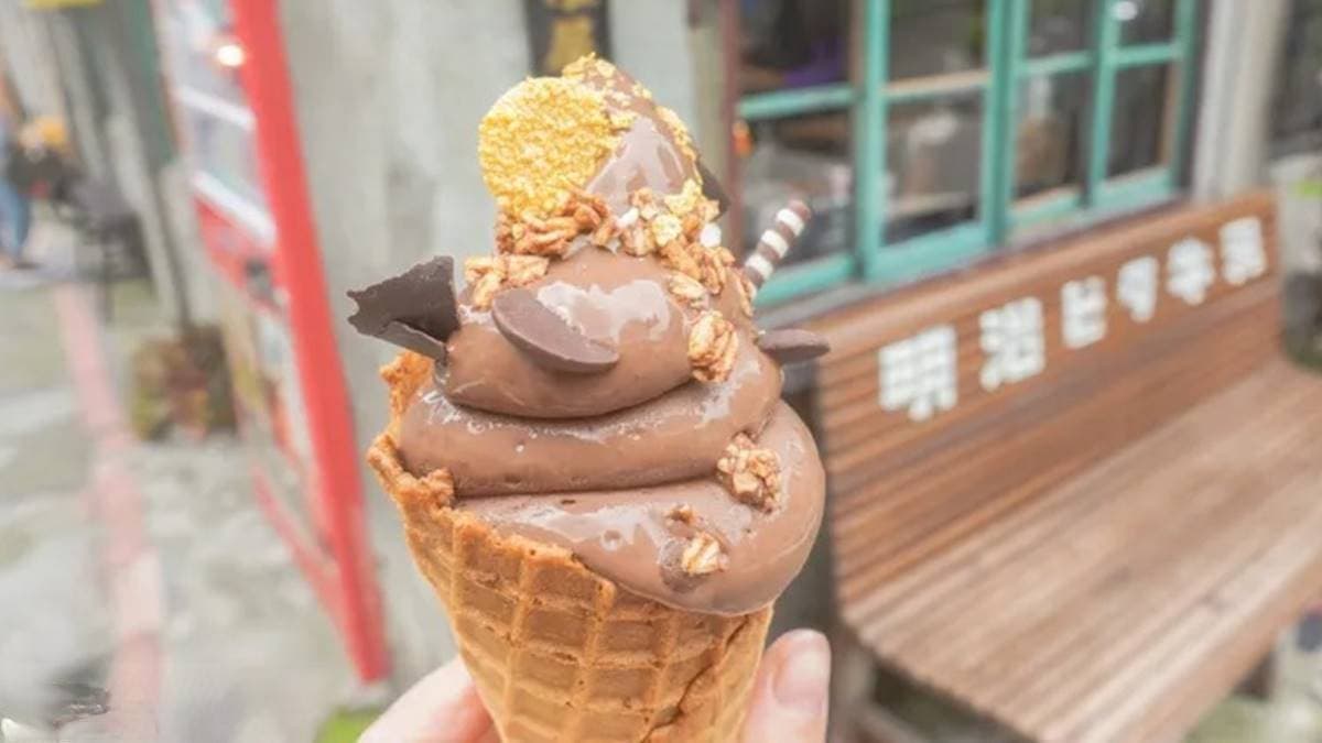 【新開店】IG暴紅!懷舊洗衣店化身「日系霜淇淋店」,必打卡「紅鶴芒果冰」 【新開店】IG暴紅!懷舊洗衣店化身「日系霜淇淋店」,必打卡「紅鶴芒果冰」