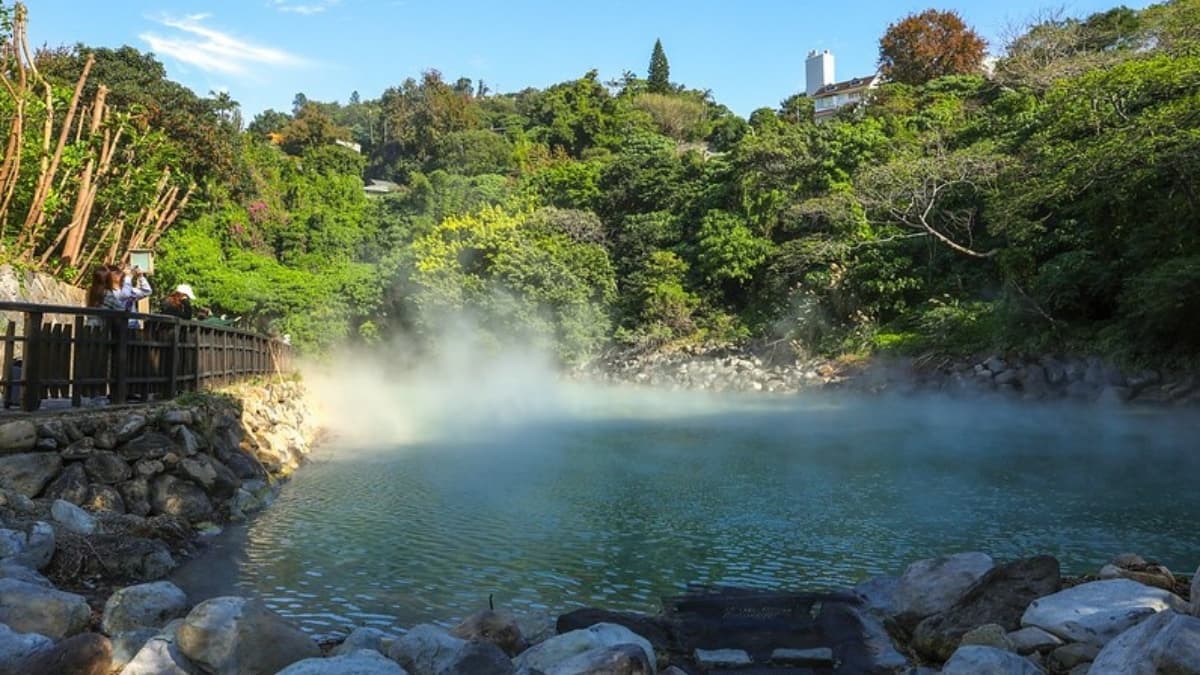 全區免費入園!北投「地熱谷公園」升級2.0,體驗淨手礦泉湯、打卡環湖步道 全區免費入園!北投「地熱谷公園」升級2.0,體驗淨手礦泉湯、打卡環湖步道