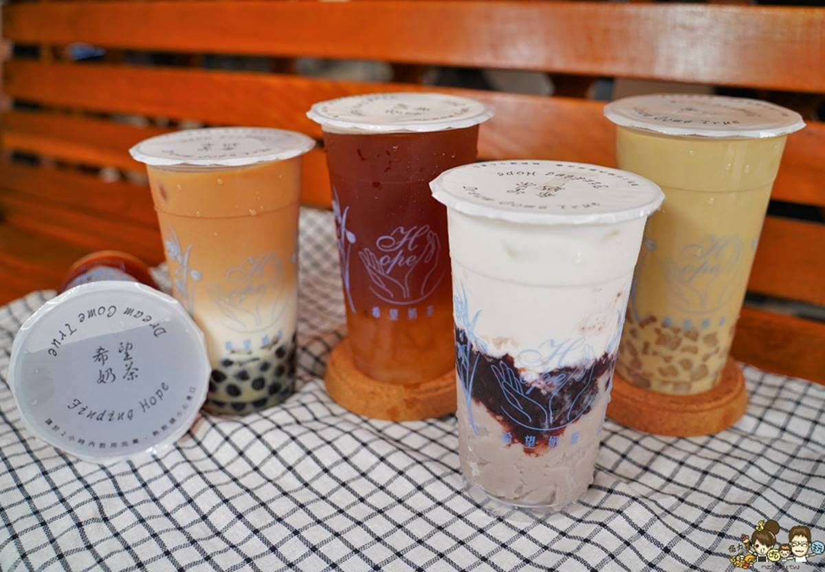喝1杯就飽!高雄6家咀嚼系手搖:每日限量供應、自家熬煮黑糖、免費加珍珠 喝1杯就飽!高雄6家咀嚼系手搖:每日限量供應、自家熬煮黑糖、免費加珍珠