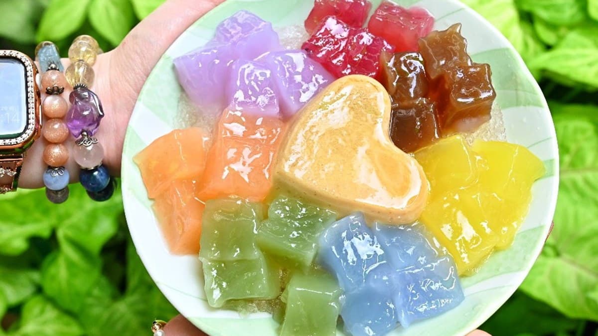 網譽「全台最美粉粿冰」!7色「彩虹粉粿」+愛心布丁美翻,打卡冰品快朝聖