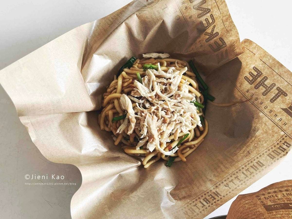 新竹最美米苔目專賣!招牌「炒米苔目」鹹香唰嘴,內行吃法必搭半熟蛋 新竹最美米苔目專賣!招牌「炒米苔目」鹹香唰嘴,內行吃法必搭半熟蛋