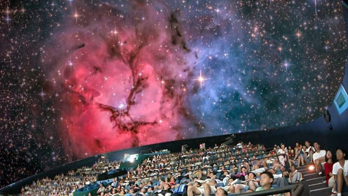 2022「英仙座流星雨」8/11登場!每小時百顆流星,最佳觀測時間出爐 2022「英仙座流星雨」8/11登場!每小時百顆流星,最佳觀測時間出爐