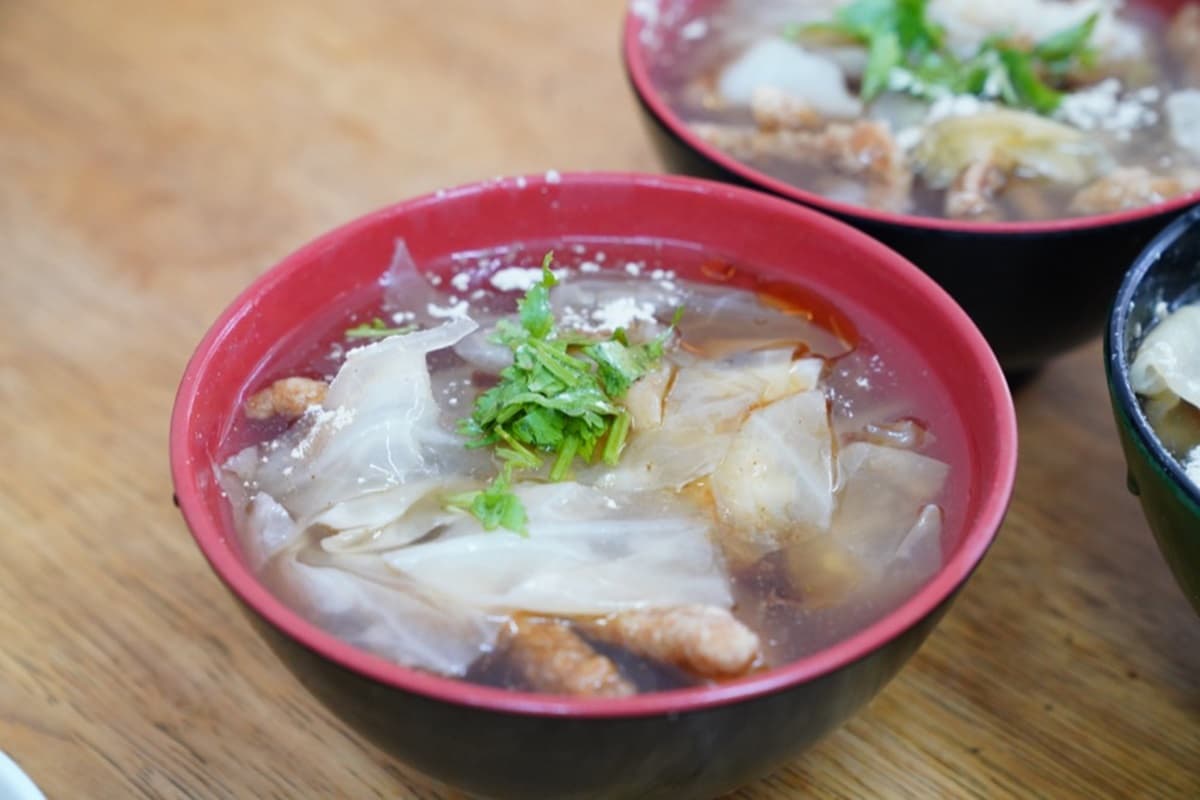 黑沙玩藝節順吃!旗津→鼓山6家銅板美食:13元巨型地瓜球、傳2代雞蛋酥 黑沙玩藝節順吃!旗津→鼓山6家銅板美食:13元巨型地瓜球、傳2代雞蛋酥