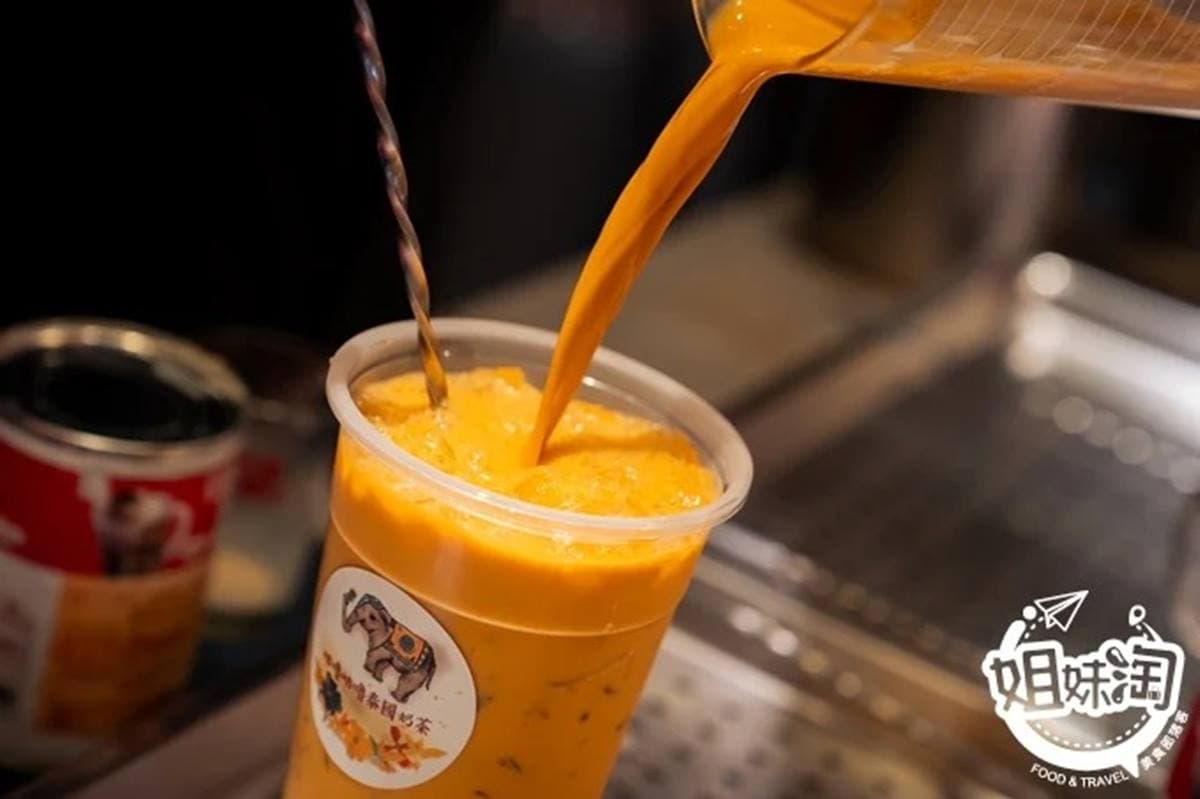 網推高雄最好逛!瑞豐夜市8必吃:南霸天雞排、IG超夯玉米杯、現做鮮奶麻糬 網推高雄最好逛!瑞豐夜市8必吃:南霸天雞排、IG超夯玉米杯、現做鮮奶麻糬