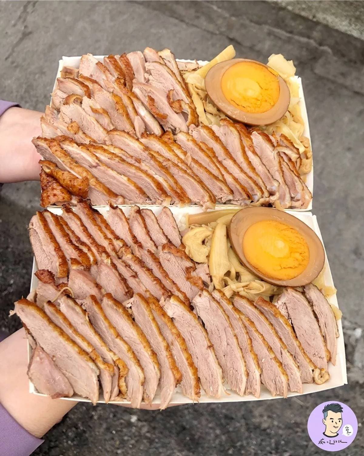 台南又有百元「爆量鴨肉飯」!滿滿肉片直接蓋住飯,肉控、小資族飽到天靈蓋 台南又有百元「爆量鴨肉飯」!滿滿肉片直接蓋住飯,肉控、小資族飽到天靈蓋