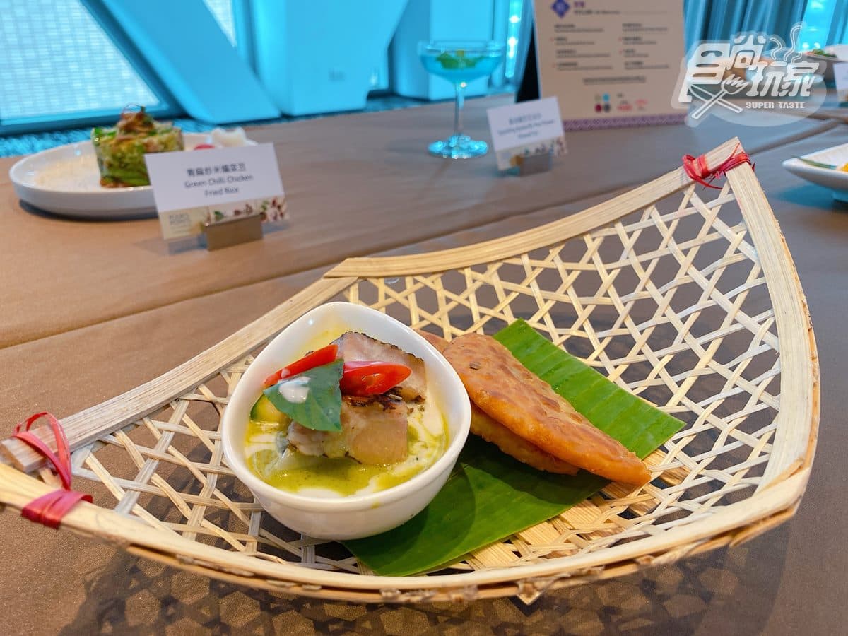 全台唯一「半透明泳池」飯店!超特別泰式混搭料理,必拍芒果飯、蝶豆花冰沙 全台唯一「半透明泳池」飯店!超特別泰式混搭料理,必拍芒果飯、蝶豆花冰沙