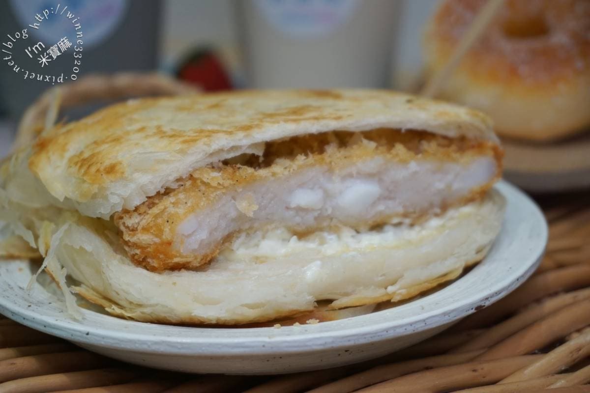 陝西小吃現身東門站!排隊「千層肉夾饃」先烙後烤,爆量餡料飽足感不輸便當 陝西小吃現身東門站!排隊「千層肉夾饃」先烙後烤,爆量餡料飽足感不輸便當