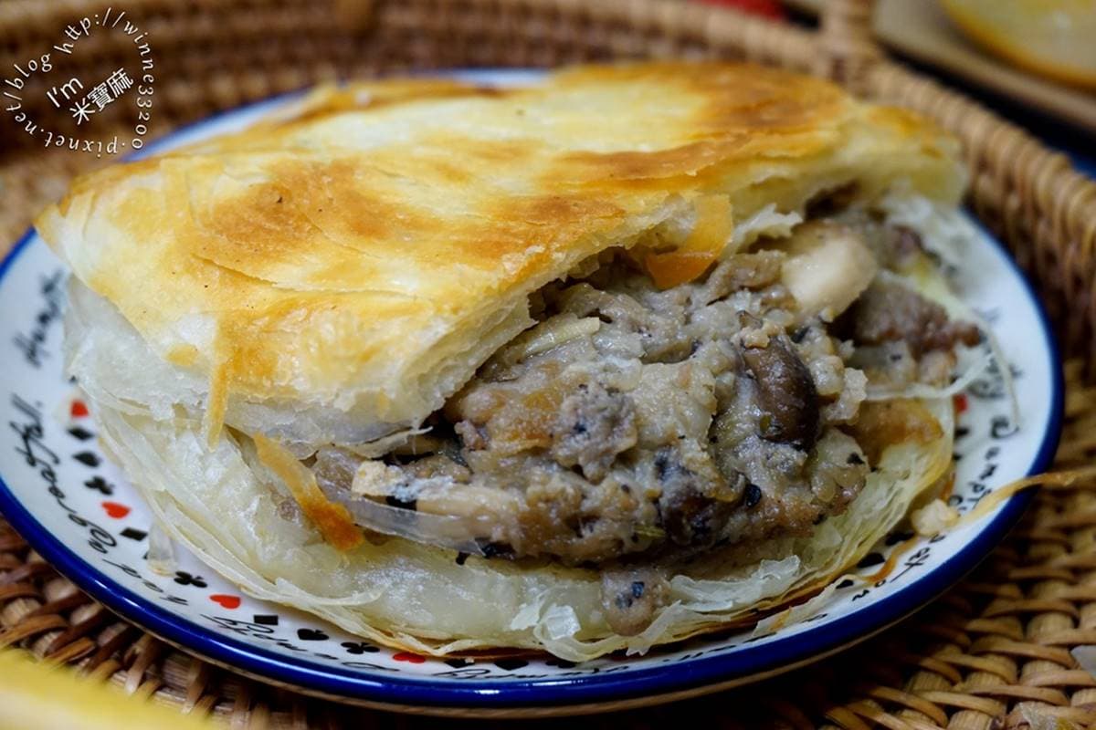 陝西小吃現身東門站!排隊「千層肉夾饃」先烙後烤,爆量餡料飽足感不輸便當 陝西小吃現身東門站!排隊「千層肉夾饃」先烙後烤,爆量餡料飽足感不輸便當