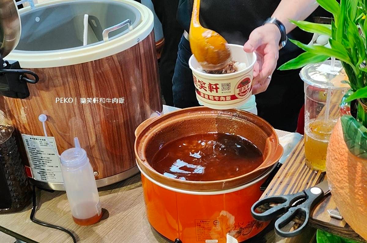 前10位打卡免費吃!深夜和牛肉飯插旗板橋,「和牛滷肉+半熟鴨蛋」太銷魂 前10位打卡免費吃!深夜和牛肉飯插旗板橋,「和牛滷肉+半熟鴨蛋」太銷魂