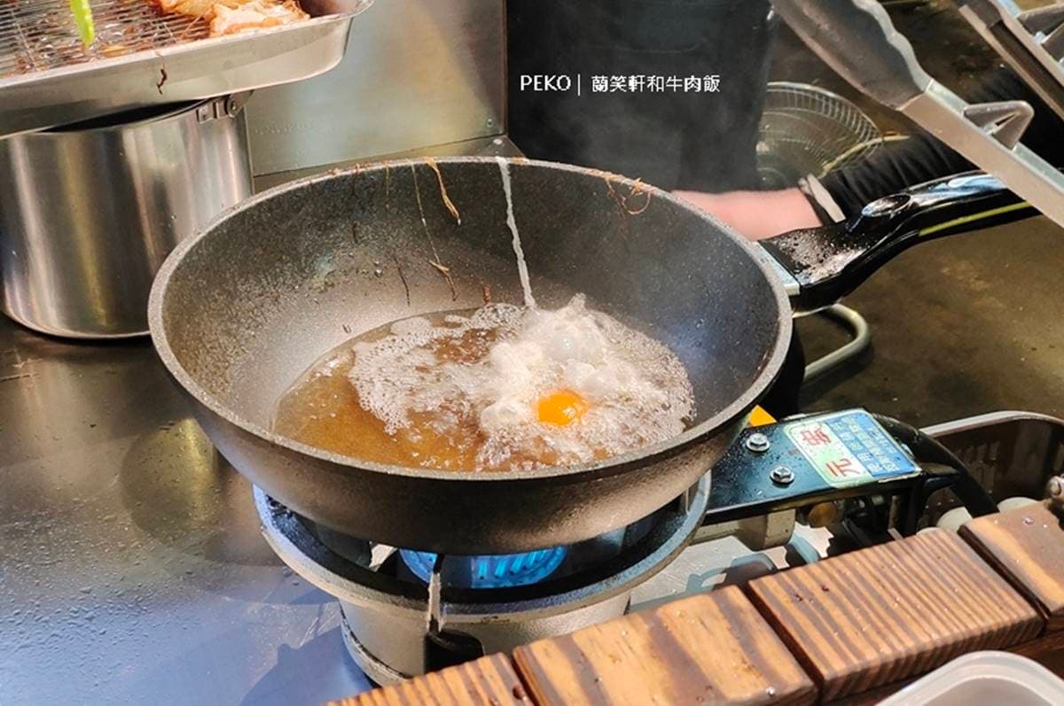 前10位打卡免費吃!深夜和牛肉飯插旗板橋,「和牛滷肉+半熟鴨蛋」太銷魂 前10位打卡免費吃!深夜和牛肉飯插旗板橋,「和牛滷肉+半熟鴨蛋」太銷魂