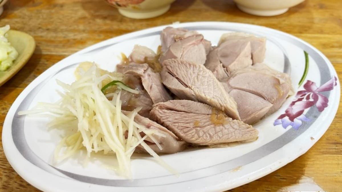 想吃免跑嘉義!35元「道地雞肉飯」新北就有,大分量火雞肉盤多汁唰嘴 想吃免跑嘉義!35元「道地雞肉飯」新北就有,大分量火雞肉盤多汁唰嘴