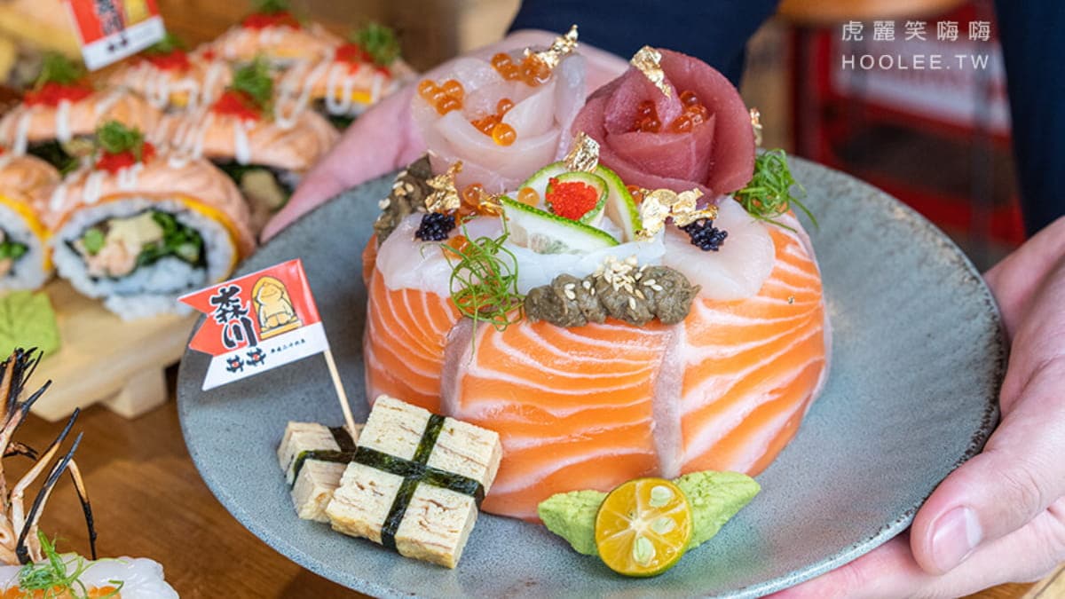 高雄最狂日料!堆成山「爆量牛小排丼」淋滿鮭魚卵,巨型鰻魚壽司要用鏟子吃 高雄最狂日料!堆成山「爆量牛小排丼」淋滿鮭魚卵,巨型鰻魚壽司要用鏟子吃