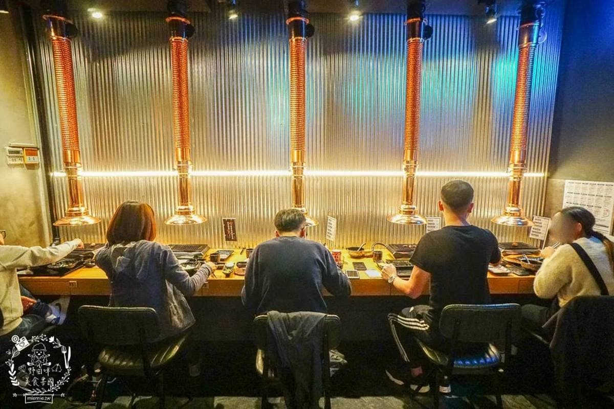 邊緣人沒關係!全台5家1人燒肉店:半包廂追劇、首創迴轉燒肉、220元爽吃 邊緣人沒關係!全台5家1人燒肉店:半包廂追劇、首創迴轉燒肉、220元爽吃