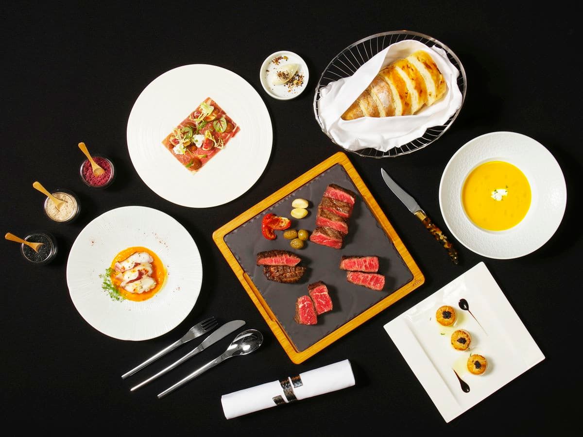金峰魯肉飯、燈籠滷味吃到飽!全台排隊小吃進駐Buffet,4人同行再現賺476元 金峰魯肉飯、燈籠滷味吃到飽!全台排隊小吃進駐Buffet,4人同行再現賺476元
