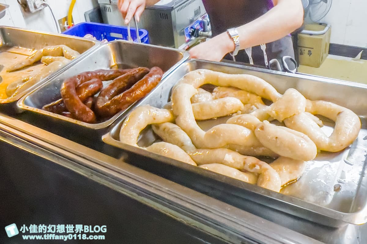 在地人激推!清大夜市「手工米腸」包滿滿花生粒,免費配4樣小菜超解膩 在地人激推!清大夜市「手工米腸」包滿滿花生粒,免費配4樣小菜超解膩