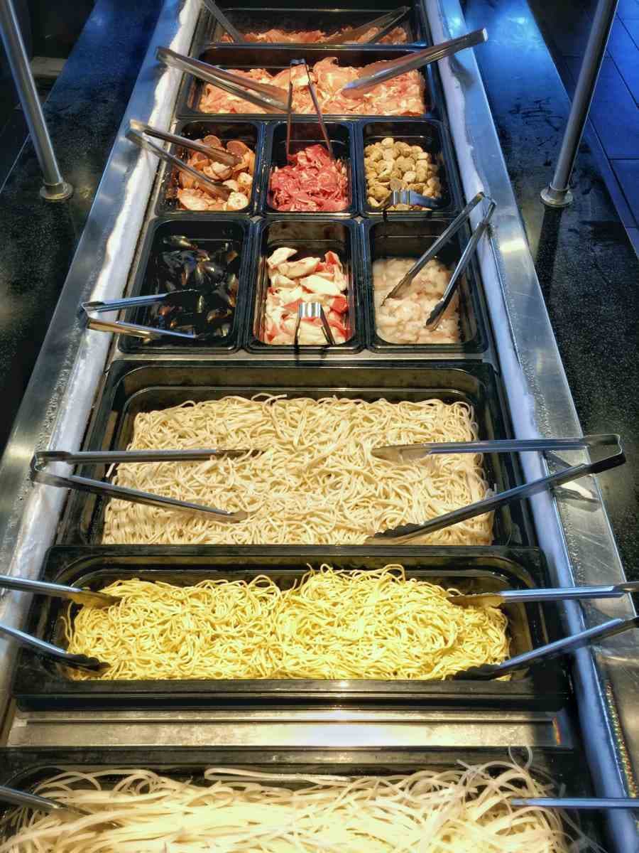泰國沒有月亮蝦餅?5道在台灣發明的「偽異國料理」:蒙古烤肉、溫州大餛飩 泰國沒有月亮蝦餅?5道在台灣發明的「偽異國料理」:蒙古烤肉、溫州大餛飩