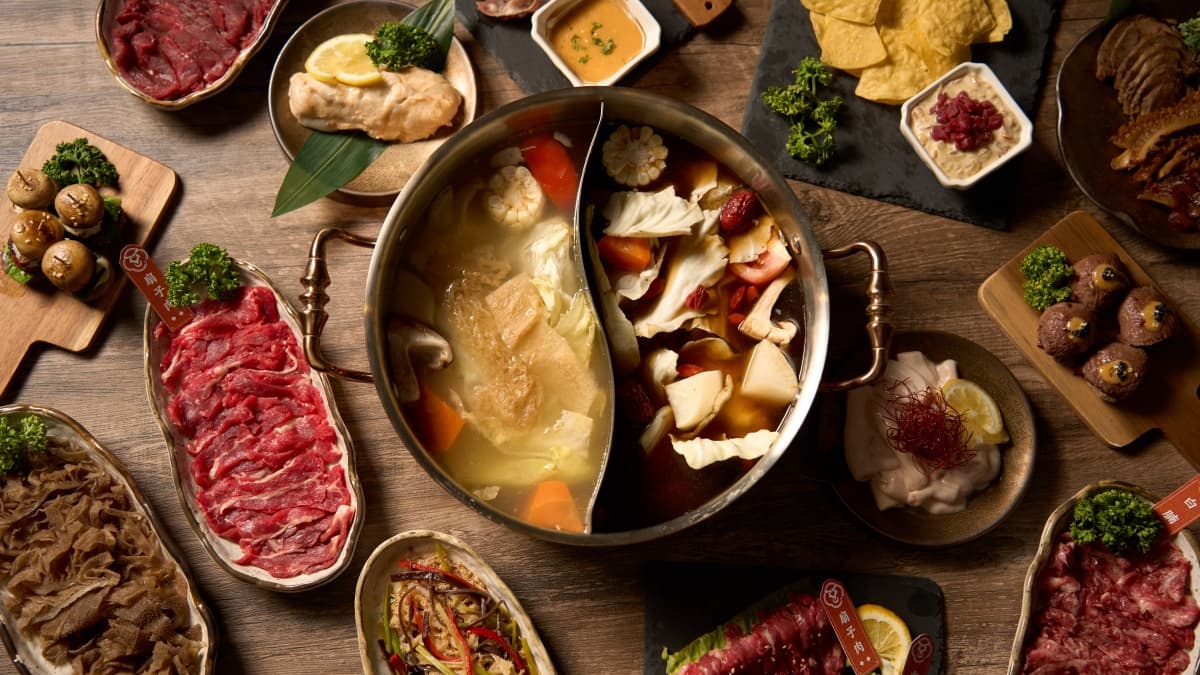 10月【發現新開店】11家IG打卡美食:易開罐涼麵、首家魚漢堡、超萌卡雷酥 【新開店】處女座整桌免單!這3日壽星免費吃「溫體牛」,再爽嗑牛舌、脆牛胸