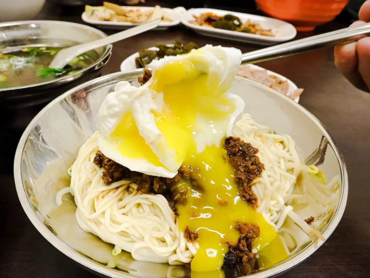新竹風箏節順路吃!北區6高聲量美食:老字號豬腳、爆餡潤餅、巨無霸芋泥球 新竹風箏節順路吃!北區6高聲量美食:老字號豬腳、爆餡潤餅、巨無霸芋泥球