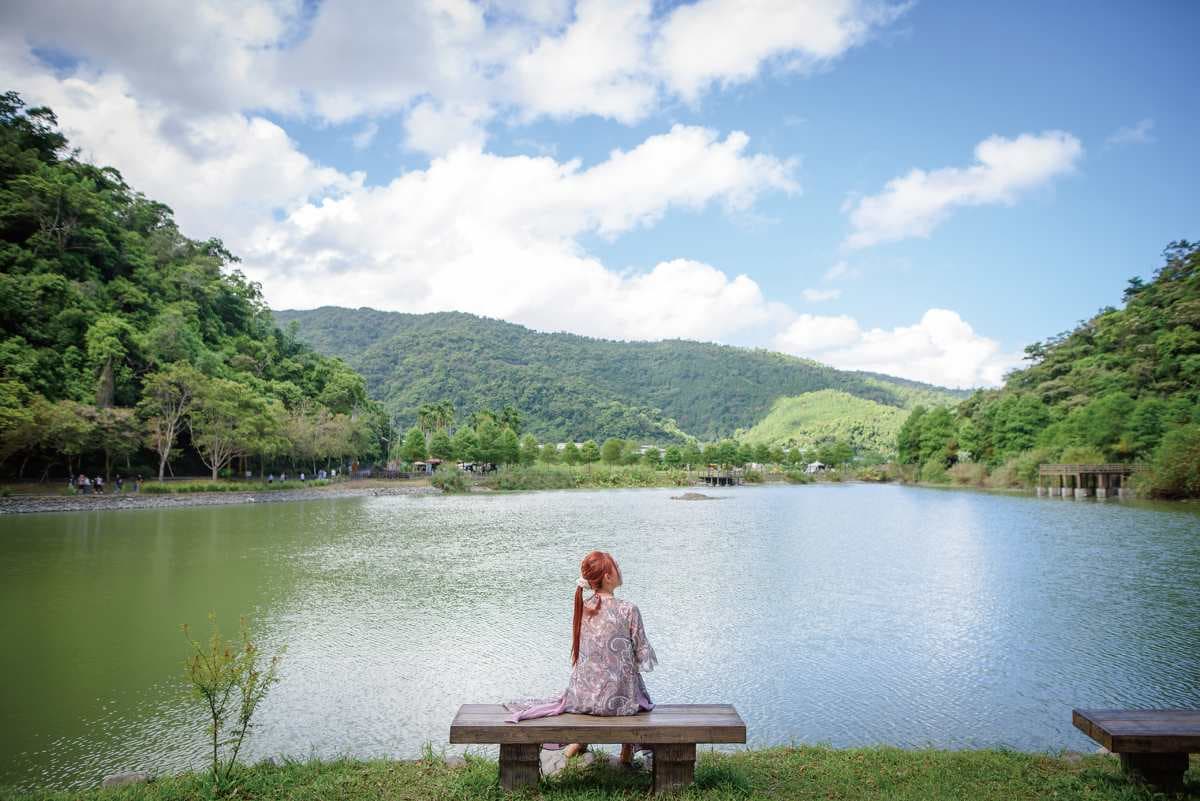 宜蘭不只抹茶山!北台灣最美「抹茶湖祕境」,輕鬆走環湖步道、偶像劇也來拍 宜蘭不只抹茶山!北台灣最美「抹茶湖祕境」,輕鬆走環湖步道、偶像劇也來拍