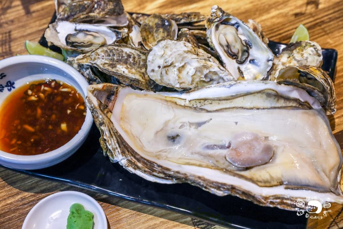 內用白飯吃到飽!三重「麻辣水煮魚」爽嗑整隻巴沙魚,巨無霸生蠔比手掌大 內用白飯吃到飽!三重「麻辣水煮魚」爽嗑整隻巴沙魚,巨無霸生蠔比手掌大
