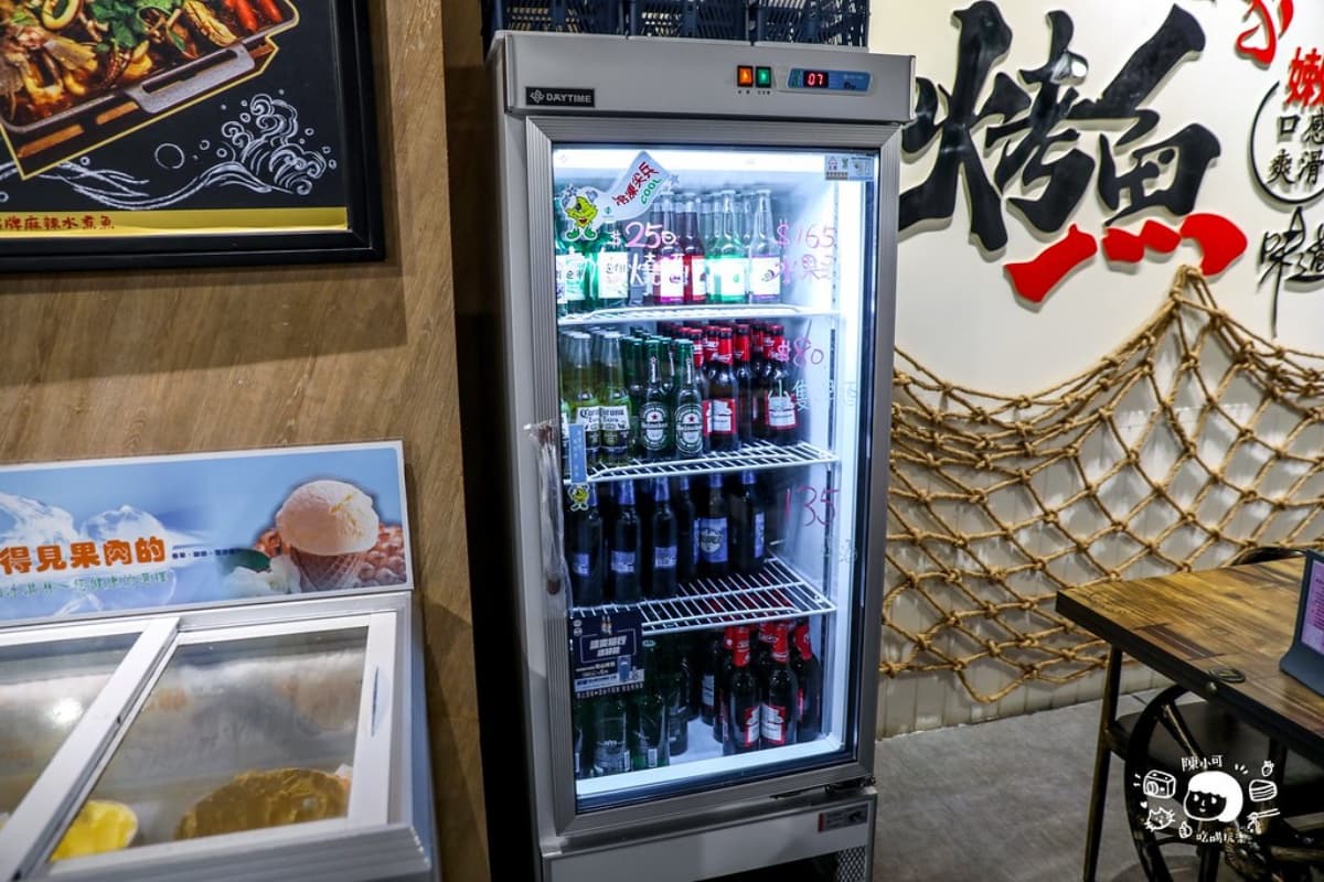 內用白飯吃到飽!三重「麻辣水煮魚」爽嗑整隻巴沙魚,巨無霸生蠔比手掌大 內用白飯吃到飽!三重「麻辣水煮魚」爽嗑整隻巴沙魚,巨無霸生蠔比手掌大