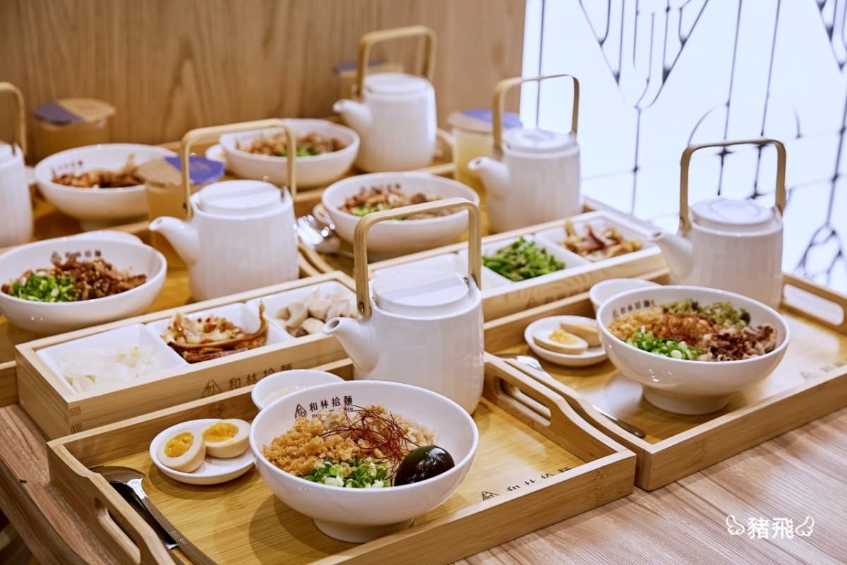 10月【發現新開店】11家IG打卡美食:易開罐涼麵、首家魚漢堡、超萌卡雷酥 本週7家熱話題新開店:全台最美「貳樓」、神殿帳豪華營地、獨創一麵兩吃