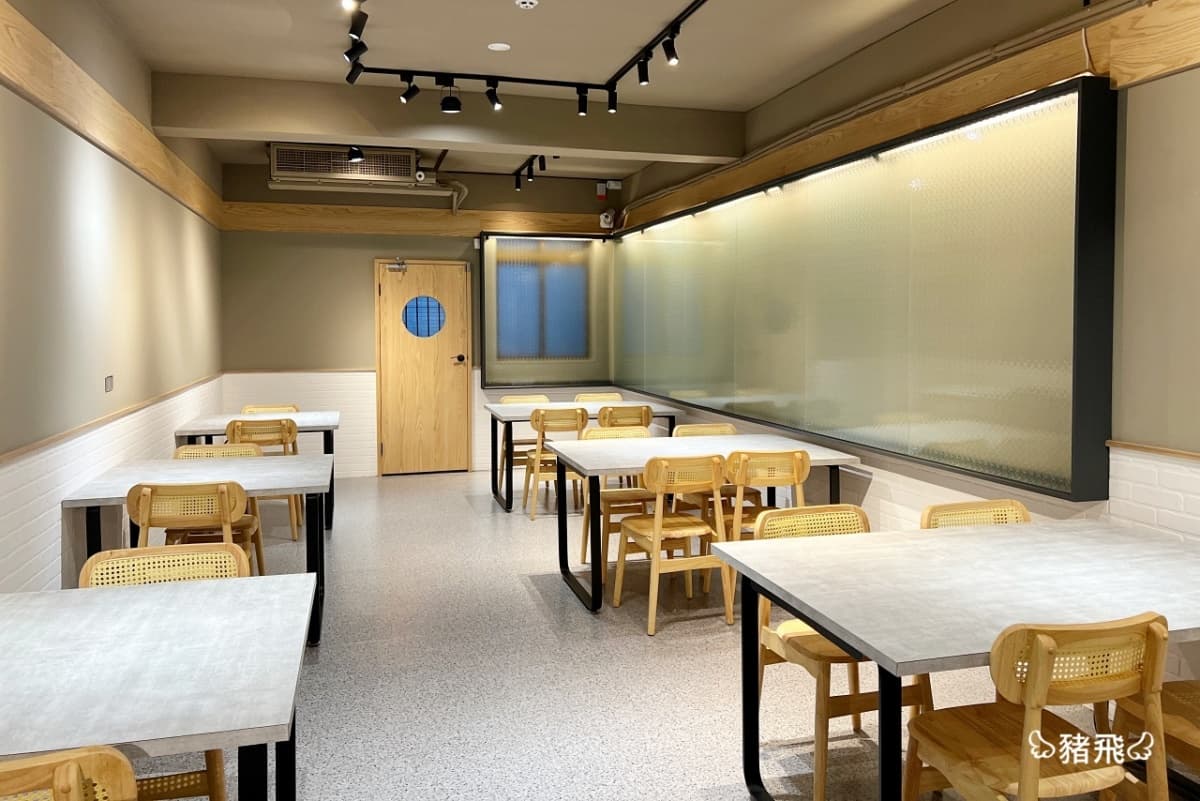 【新開店】全台首創一麵兩吃!「椒麻拌麵」13種小菜任搭,淋現熬雞湯變湯麵 【新開店】全台首創一麵兩吃!「椒麻拌麵」13種小菜任搭,淋現熬雞湯變湯麵