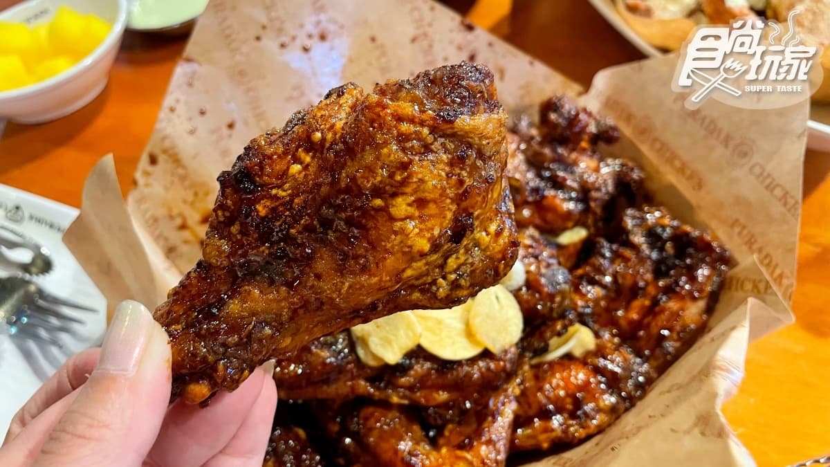 炸雞界的PRADA!韓國人激推「PURADAK CHICKEN」,爆汁雞肉+鹹甜醬料超欠吃 炸雞界的PRADA!韓國人激推「PURADAK CHICKEN」,爆汁雞肉+鹹甜醬料超欠吃