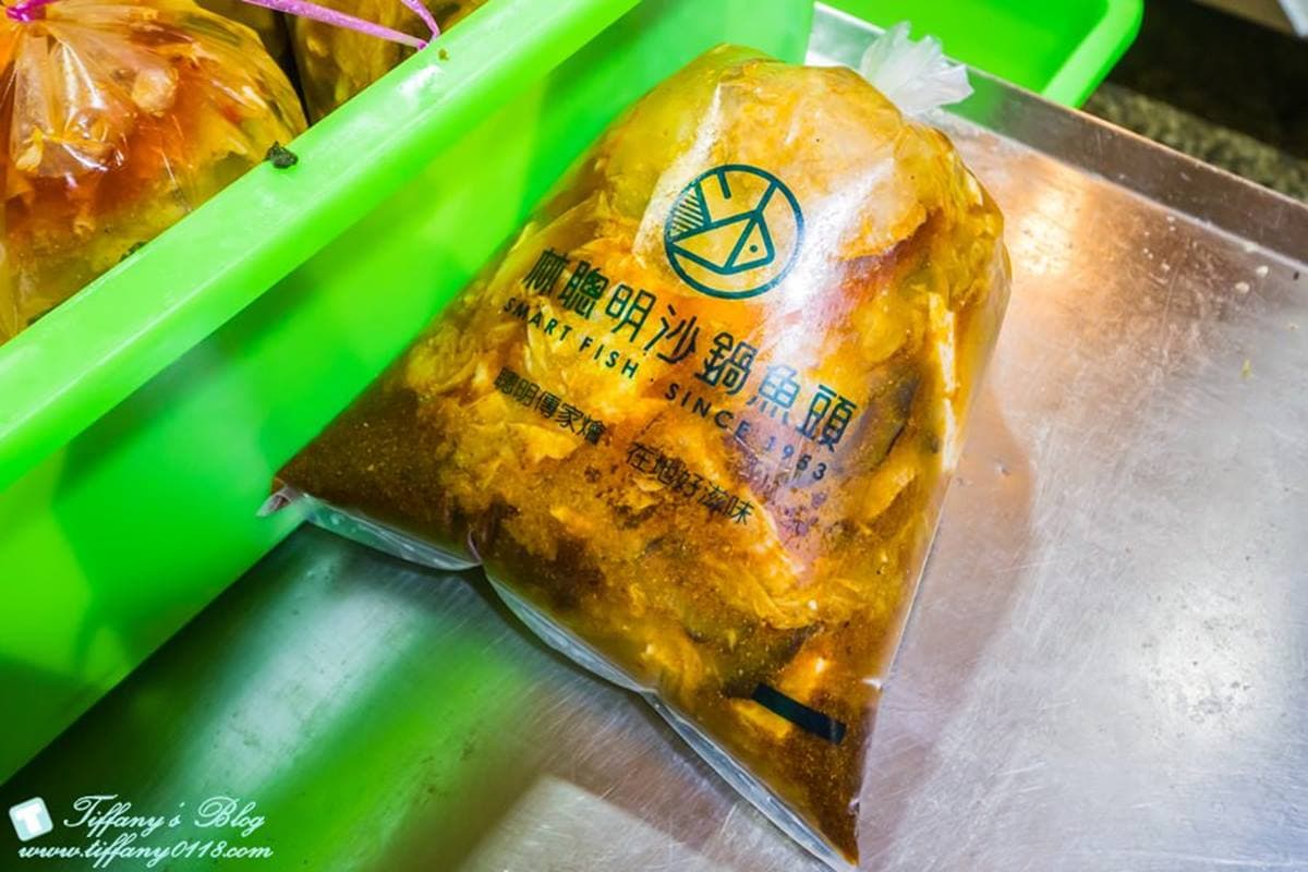 排隊人潮沒停過!傳承三代「沙鍋魚頭」熬煮8小時,滿滿配料還能免費加湯 排隊人潮沒停過!傳承三代「沙鍋魚頭」熬煮8小時,滿滿配料還能免費加湯